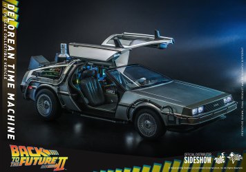 delorean-time-machine_back-to-the-future_gallery_620fd8bd243d8.jpg