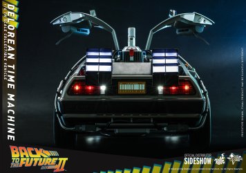 delorean-time-machine_back-to-the-future_gallery_620fd8bfa1fba.jpg