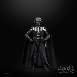 STAR WARS THE BLACK SERIES DARTH VADER Figure 2.jpg