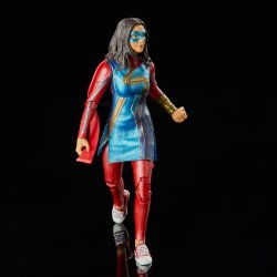 HASBRO MARVEL LEGENDS SERIES DISNEY PLUS MS. MARVEL 3.jpg
