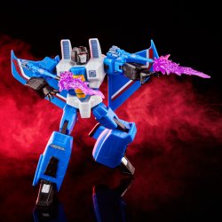 RED_Thundercracker2.jpg