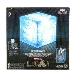 Marvel Legends Series Tesseract Electronic Role Play Accessory 9.jpg