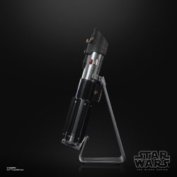 STAR WARS THE BLACK SERIES DARTH VADER FORCE FX ELITE LIGHTSABER 9.jpg