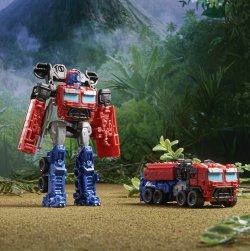 F4605_DIO_TRA_MV7_BA_BATTLE_CHANGER_OPTIMUS_PRIME_004_Large_300DPI.jpg F4605_DIO_TRA_MV7_BA_BATTLE_CHANGER_OPTIMUS_PRIME_004_Large_300DPI.jpg