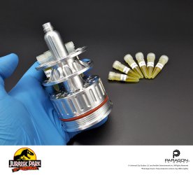 JurassicParkCryocan2a.jpg JurassicParkCryocan2a.jpg
