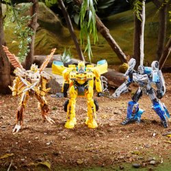 TRANSFORMERS JUNGLE MISSION BUMBLEBEE, AIRAZOR, AND MIRAGE 1.jpg