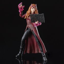 MARVEL LEGENDS SERIES SCARLET WITCH 3.jpg
