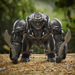 Transformers Animatronic Optimus Primal 5.jpg