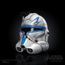 THE BLACK SERIES CLONE CAPTAIN REX PREMIUM ELECTRONIC HELMET 2.jpg