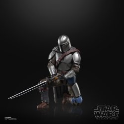 STAR WARS THE BLACK SERIES THE MANDALORIAN (MINES OF MANDALORE) 4.jpg