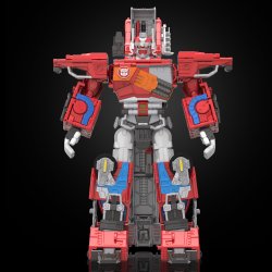 TRANSFORMERS HasLab Omega Prime - Optimus Prime 4.jpg