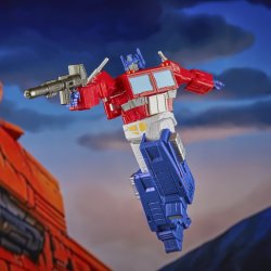 TF STUDIO SERIES CMDR CLASS THE TF THE MOVIE 86-31 OPTIMUS PRIME 6.jpg
