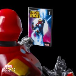 MARVEL LEGENDS SERIES ULTIMATE IRON MAN 8.jpg