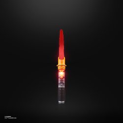 STAR WARS POWER CRYSTAL LIGHTSABER 2.jpg