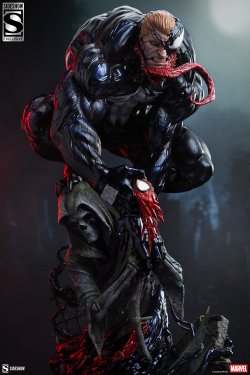 sideshow-collectibles-marvel-ven.jpg