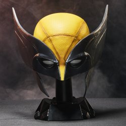 MARVEL LEGENDS SERIES WOLVERINE PREMIUM ROLEPLAY MASK 9.jpg