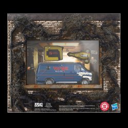 TRANSFORMERS Stranger Things FREAKWENCY AND 8-TRAX - Package 2.jpg