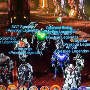 I am the one with the Green "S" on the chest.