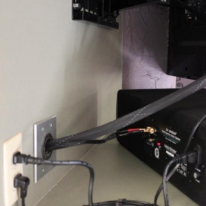 Just keeping the wiring nice & neat.