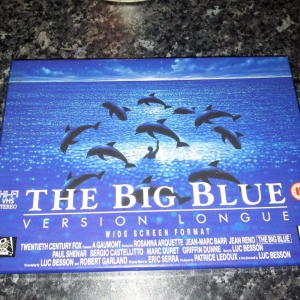 UK Limited Edition VHS boxset. contains Director's Cut VHS, booklet and certificate