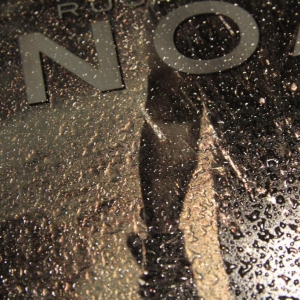 Noah Raindrop Steelbook Close-up 5