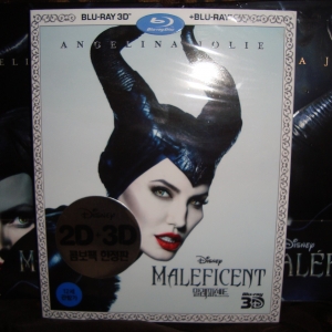Maleficent Slip
