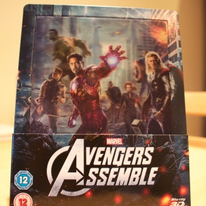 Avengers Assemble Zavvi UK Lenticular Magnet Edition - Front with Slip