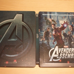 Avengers Assemble Zavvi UK Lenticular Magnet Edition - Case