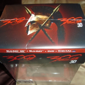 300 and Rise of an Empire Spartan Helmet Edition (France)_3.JPG