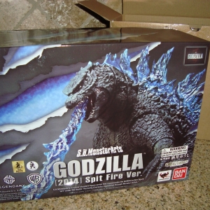 S.H. MonsterArts Godzilla 2014 (Atomic Breath)_3