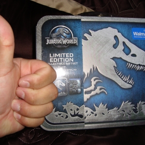 Walmart Lunchbox Exclusive_1