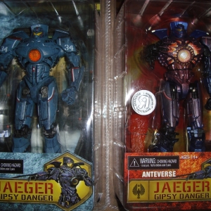 NECA_Gipsy Dangers