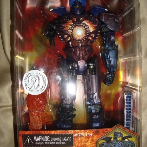 NECA_ANTEVERSE_Gipsy Danger_1
