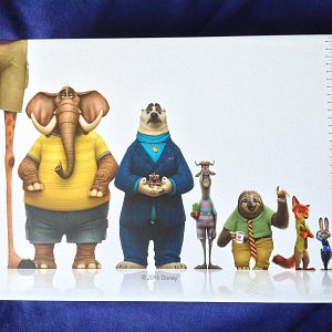Zootopia box back