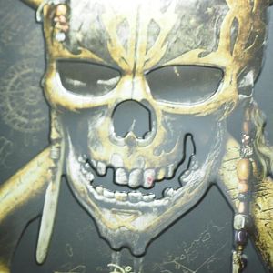 Pirates5_embossing4