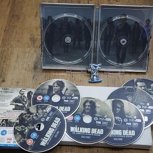 TheWalkingDead7_steel_discs