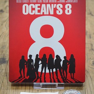 Ocean's8_hmv_steel_front.jpg