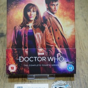 DoctorWho_4_unsealed_front.jpg