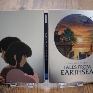 Earthsea_zavvi_open_steelbook.jpg