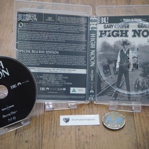 HighNoon_Eureka_amaray_inside_altartwork.jpg