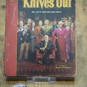 KnivesOut_zavvi_frontartwork.jpg