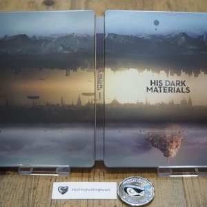 HisDarkMaterials_zavvi_fullartwork.jpg