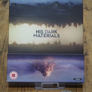 HisDarkMaterials_zavvi_frontunsealed.jpg