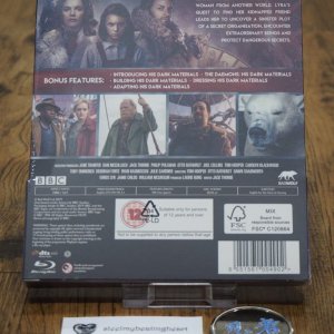 HisDarkMaterials_zavvi_backsealed.jpg