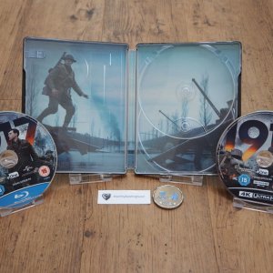 1917_zavvi_inside_artwork.jpg