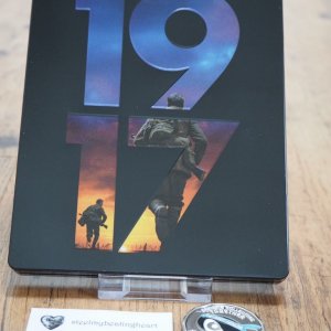 1917_zavvi_frontartwork.jpg