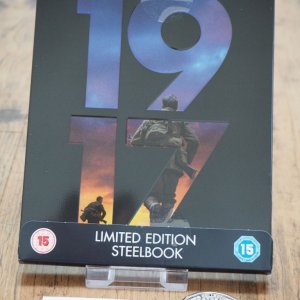 1917_zavvi_frontunsealed.jpg