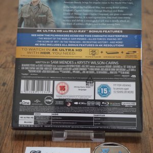 1917_zavvi_backsealed.jpg