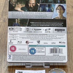 Matrix_Resurrections_zavvi_back_unsealed.jpg