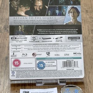 Matrix_Resurrections_zavvi_back_sealed.jpg